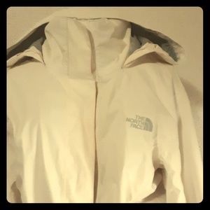 - The north face wind breaker